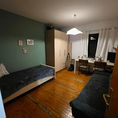 Appartement Cozy Close To The Center, Tirana