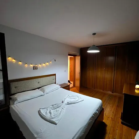 Cozy Close To The Center, Appartement Tirana